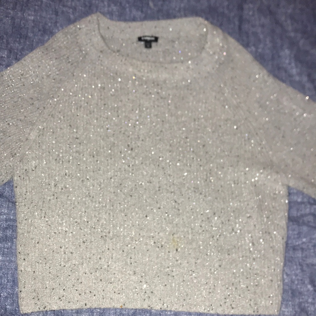Express, Size: M